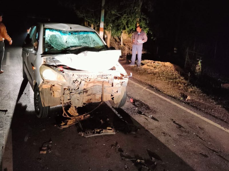 धमतरी में कार के धक्के से बाइक सवार दो दोस्तों की मौत, शादी समारोह से लौट रहे थे घर