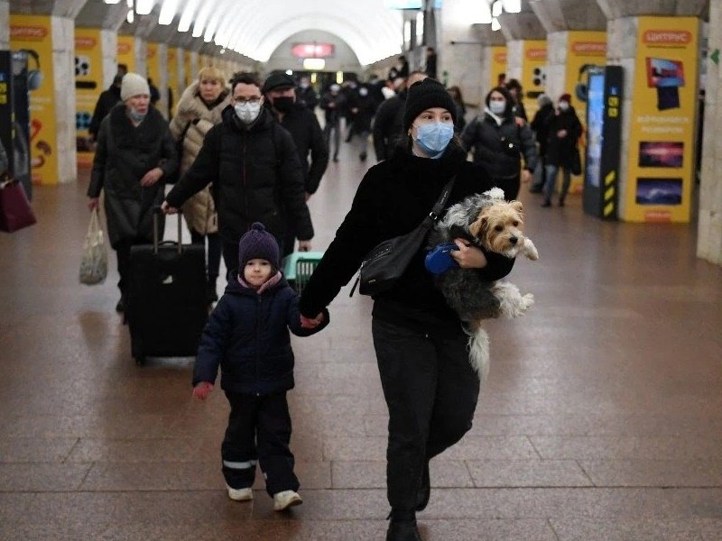 #UkraineRussiaCrisis: रूस-यूक्रेन युद्ध से भारी तबाही, 7 नागरिकों की मौत, देखिए ताजा फोटो-वीडियो