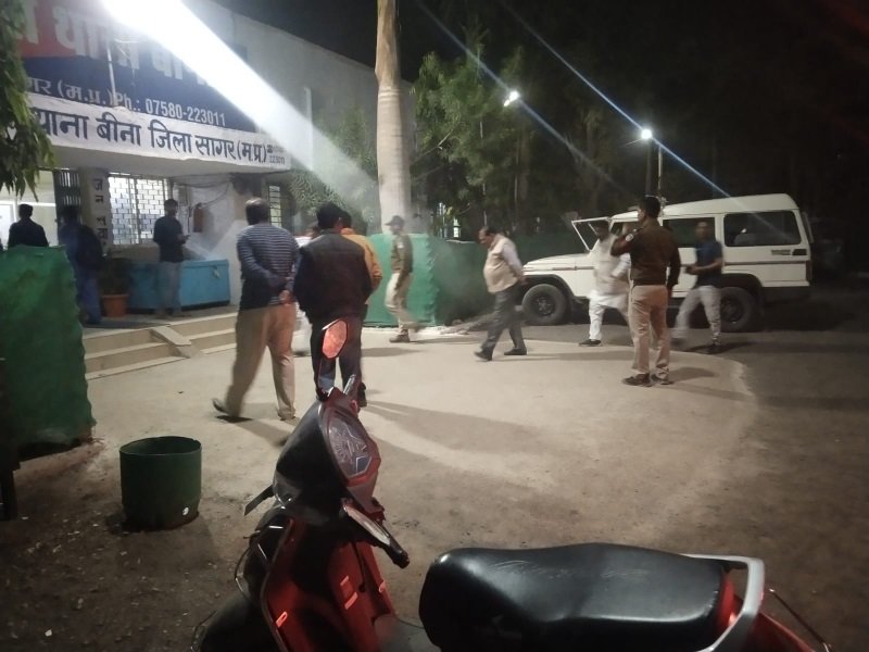 Bina Crime News: कंपनी में पार्टनरशिप पाने डायरेक्टर व इंजीनियर को कार से अगवा कर बनाया बंधक, पुलिस ने कराया मुक्त