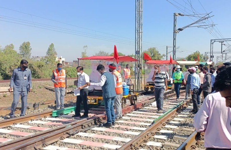 Indian Railway : पमरे ने एक साल में किया 152 किमी के दोहरी और तिहरीकरण का कार्य