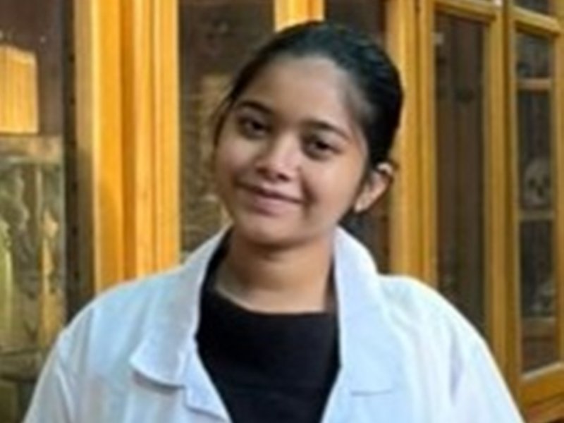 Russia-Ukraine war: जबलपुर से सीएम हेल्पलाइन में यूक्रेन में फंसे बच्चे के लिए मांगी मदद, अफसरों का नंबर मिला वो भी बंद