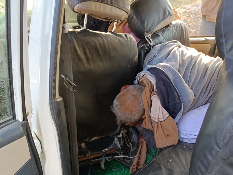 उमरिया के छोटी पाली के पास पेड़ से टकराई कार, दो लोगों की मौत, दो घायल