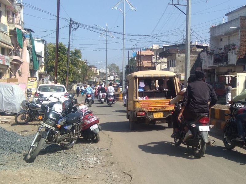 Jabalpur News: अतिक्रमण के फेर में नासूर बनी 24 करोड़ की रांझी-घमापुर स्मार्ट रोड