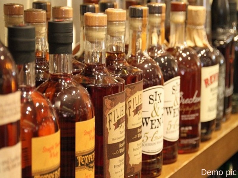 Bhopal News: नई आबकारी नीति के विरोध में भोपाल के शराब ठेकेदार लामबंद, 90 फीसदी दुकानें बंद