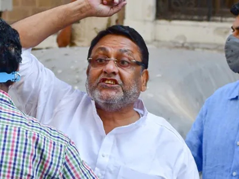 Nawab Malik LIVE Updates: घर से बुलाया गद्दा, कंबल, तकिया, तब सो पाए नवाब मलिक, जानिए कैसे गुजरी रात