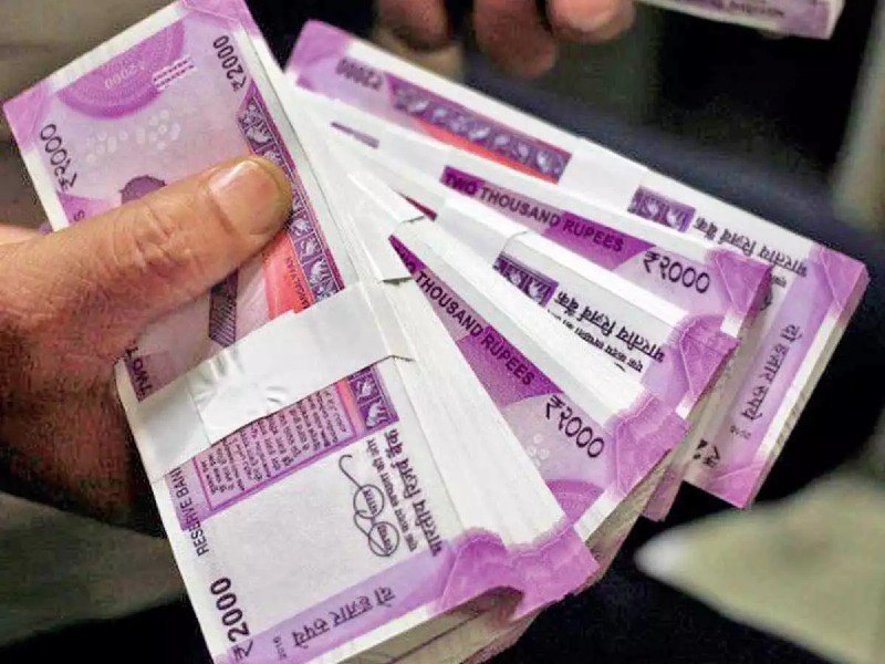7th Pay Commission: कर्मचारियों के लिए अच्छी खबर! 90 हजार तक बढ़ेगी सैलरी, DA पर आया नया अपडेट