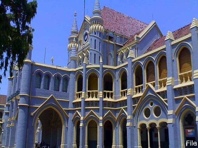 MP High Court अवर सचिव आदेश का पालन करें या हाई कोर्ट चले आएं, सख्त निर्देश