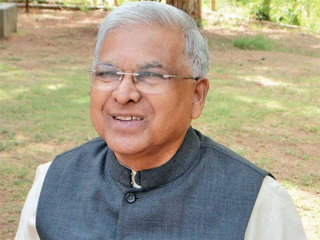 MP गवर्नर ने मंच से लगवाए जय श्रीराम के नारे