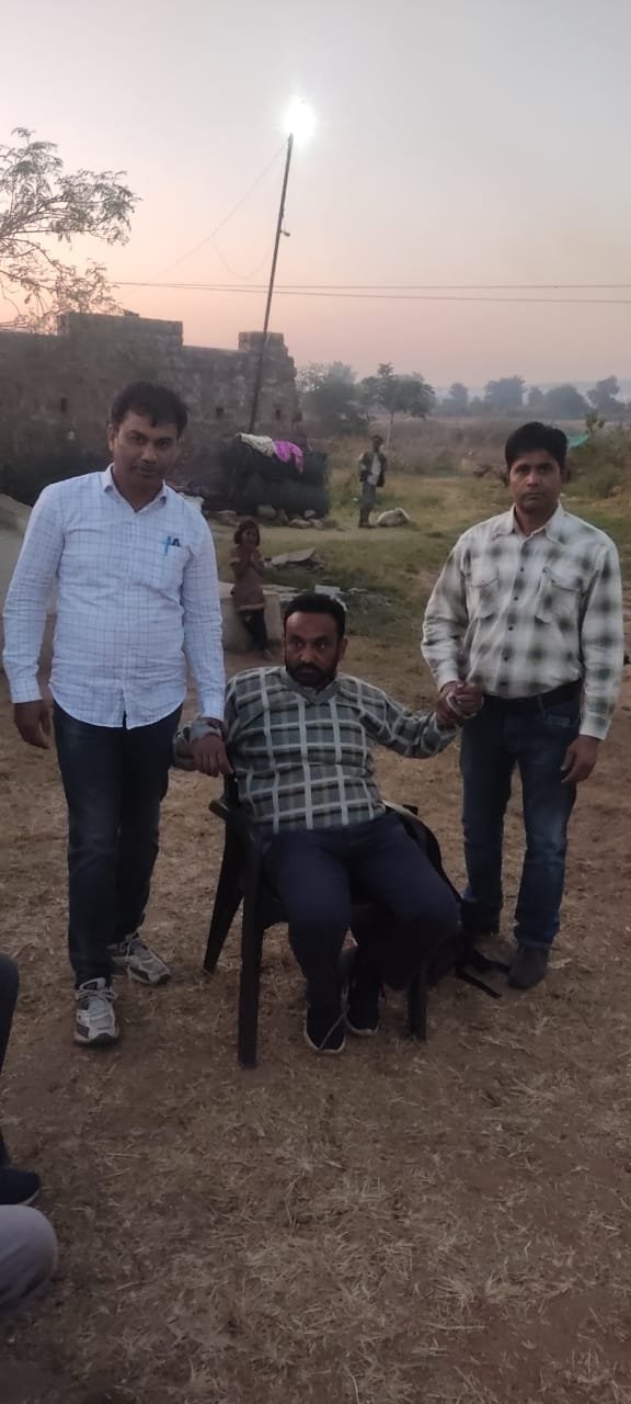 राजस्व निरीक्षक को लोकायुक्त ने किया ट्रैप