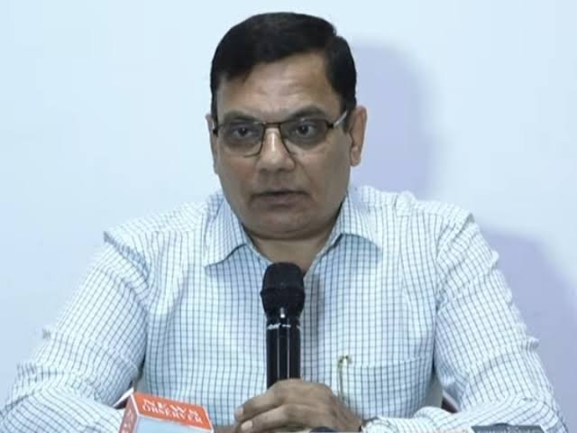 पूर्व IAS वरदमूर्ति मिश्रा ने बनाई पॉलिटिकल पार्टी
