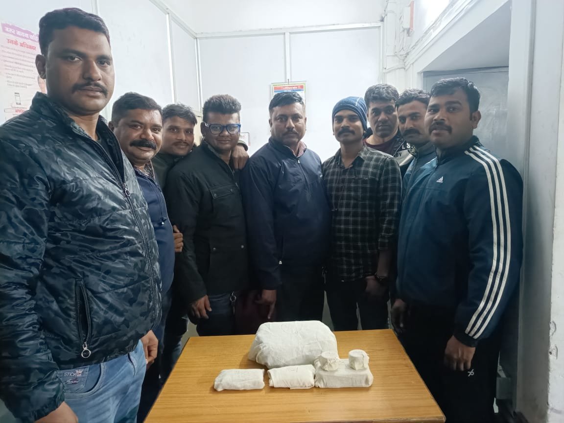 क्राइम ब्रांच टीम द्वारा अवैध मादक पदार्थ गांजा व चरस की तस्करी करने वाले तस्कर को किया गिरफ्तार