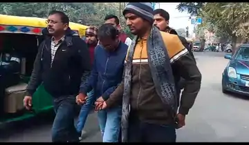सिर झुकाकर चला भोपाल का बीज निगम का अफसर