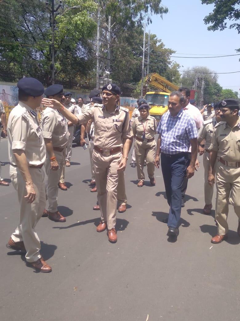 डीजीपी ने पीएम के रोड शो के रूट का जायजा लिया