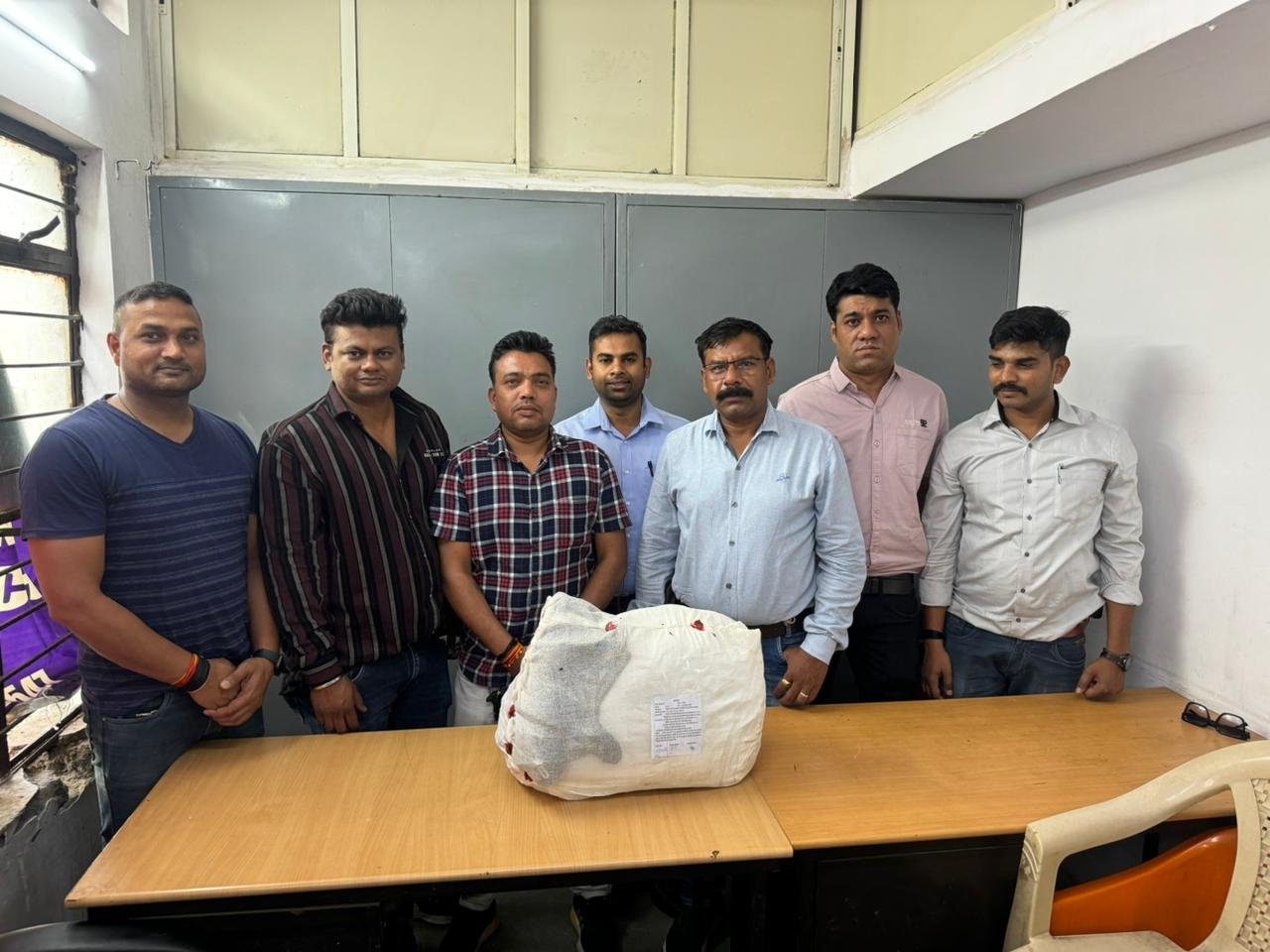 क्राइम ब्रांच टीम द्वारा अवैध मादक पदार्थ गांजा की तस्करी करने वाले तस्कर को किया गिरफ्तार