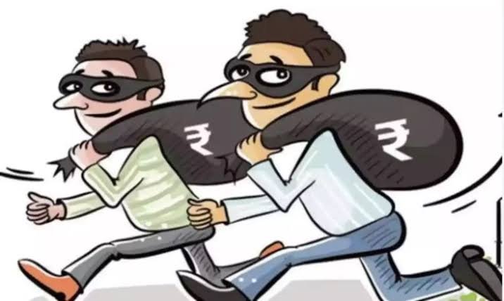 भोपाल में नौकर ने कराई 50 लाख की लूट