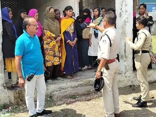 भोपाल के शंकर नगर में निगम-जिला प्रशासन की कार्रवाई