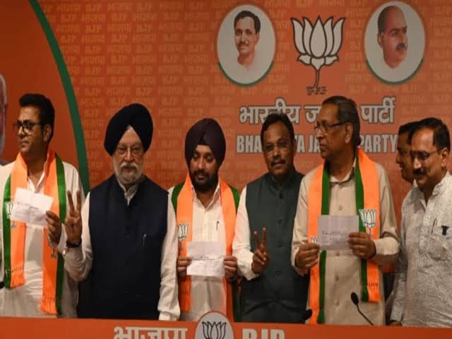 दिल्ली कांग्रेस के पूर्व अध्यक्ष लवली BJP में शामिल