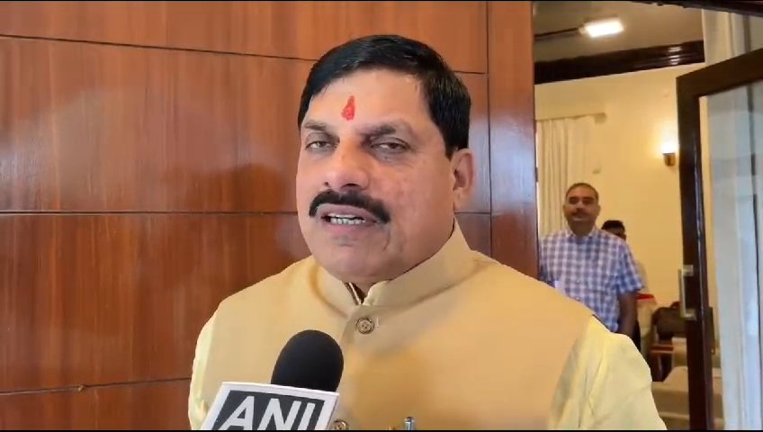 CM मोहन यादव ने कहा, “मुझे इस बात की प्रसन्नता है कि सरकार बहनों के सशक्तिकरण के लिए काम कर रही है….