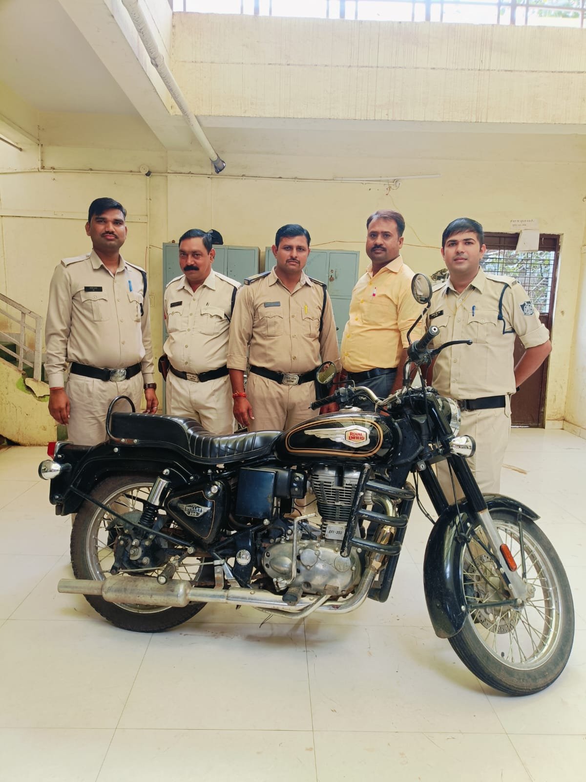 थाना कोलार रोड पुलिस ने कार्रवाई करते हुए पकड़ा वाहन चोर