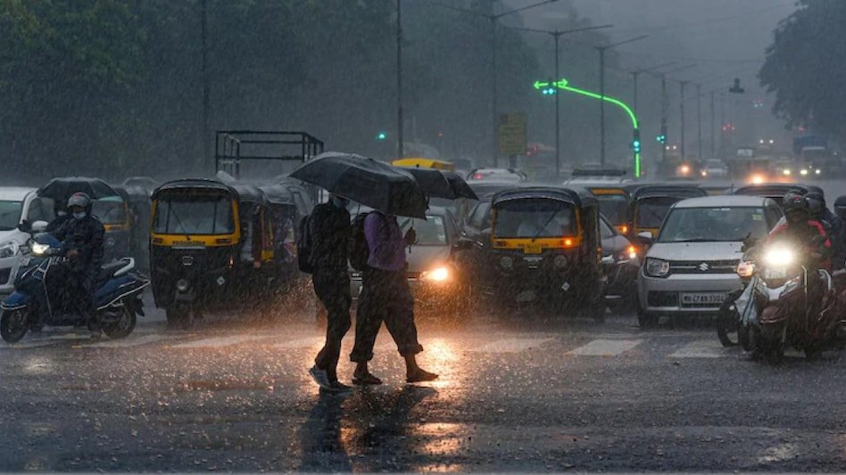 भोपाल में कल भी बंद रहेंगे स्कूल, भारी बारिश के चलते प्रशासन का आदेश जारी