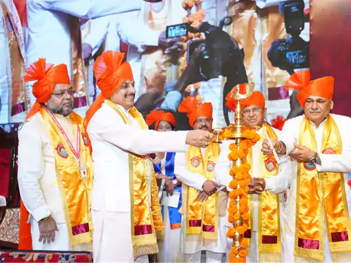 बीयू के दीक्षांत समारोह में शामिल हुए राज्यपाल, सीएम