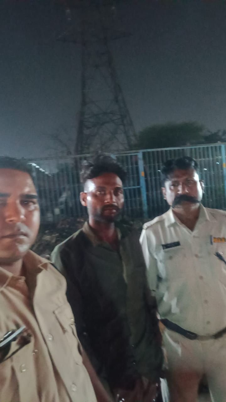 थाना कटारा हिल्स पुलिस द्वारा 24 घंटे के भीतर नाबालिक अपर्हता बालिका को दस्तयाब एवं बलात्कार के आरोपी को किया गिरफ्तार
