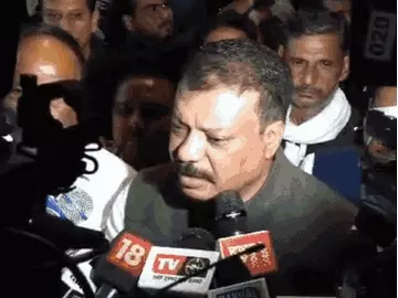 अमित शाह के बयान पर विधानसभा में कांग्रेस का हंगामा