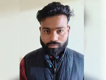 भोपाल में सरकारी वाहन से चोरी करने पहुंचे हाईटेक चोर