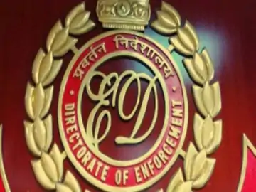 तीनों एजेसियों के छापे में 37 करोड़ नकदी