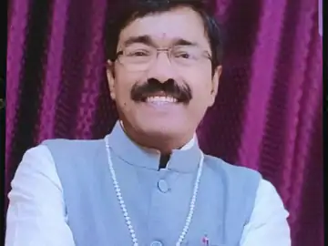 तहसीलदार पर यौन शोषण का आरोप:पीड़िता बोली-पत्नी बनाकर 17 साल बनाए संबंध