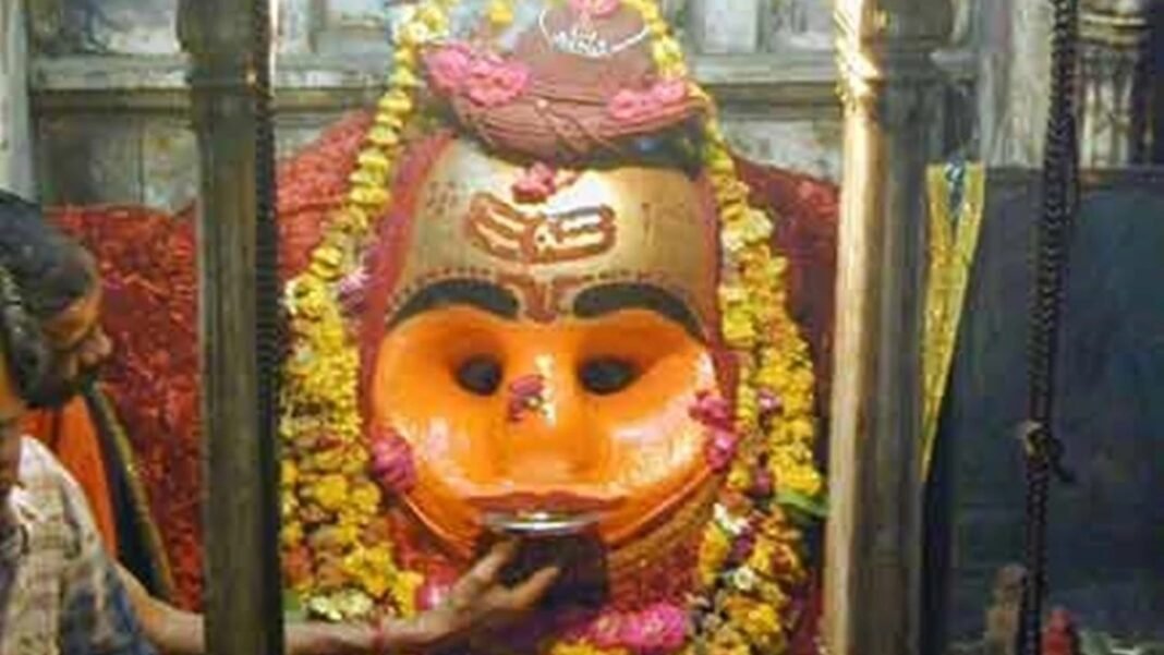 शराबबंदी से काल भैरव मंदिर की परंपरा पर उठे सवाल, सरकार के सामने नई चुनौती