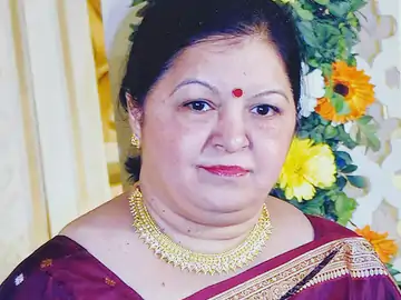 पति की मौत के बाद पत्नी की देह भी दान