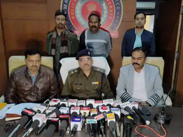 इंदौर में 75 लाख की चोरी की गाड़ियां बरामद