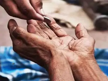 भोपाल में भीख नहीं देने पर भिखारी ने की अभद्रता;FIR