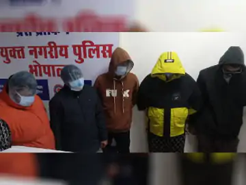 भोपाल पुलिस ने पकड़े साइबर फ्रॉड के पांच आरोपी