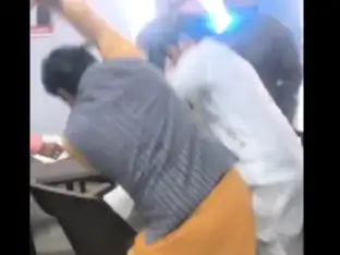 लव जिहाद का आरोप. कोर्ट में युवक की पिटाई