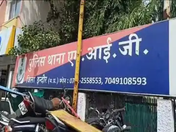 व्यापारी को पोते से नहीं मिलने दिया, FIR