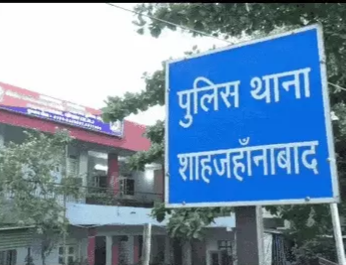 पत्नी ने धर्म नहीं बदला तो घर से निकाल दिया