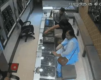 रेलवे अफसर का बेटा बताकर धोखाधड़ी