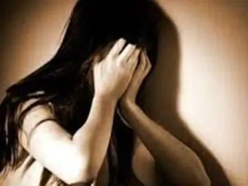 छेड़छाड़ केस में राजीनामा नहीं करने पर गैंगरेप