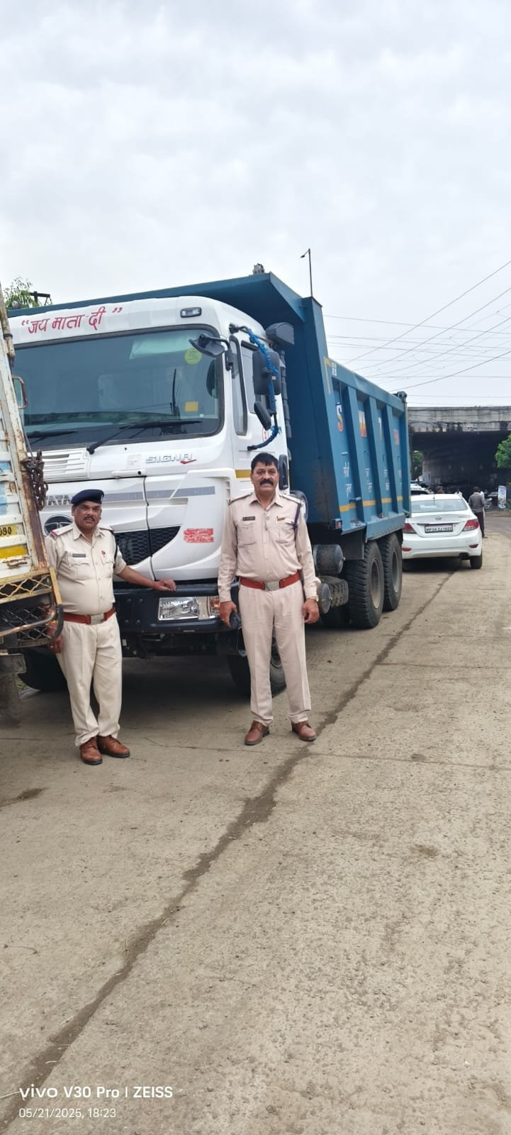 मात्र 12 घंटे में डंपर चोरी का खुलासा – डंपर बरामद