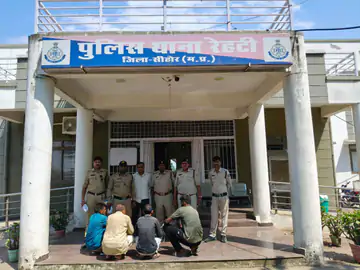 हत्या की कोशिश करने वाले चार आरोपी गिरफ्तार