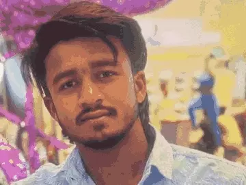 बहन की शादी में गया युवक स्विमिंग पूल में डूबा