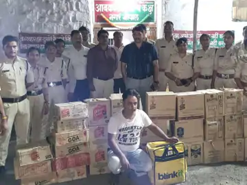 ‘Blinkit’ के बैग में शराब की होम डिलीवरी