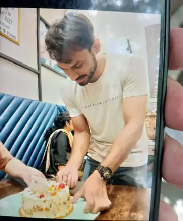 बर्थ डे पार्टी कर निकले युवक की एक्सीडेंट में मौत