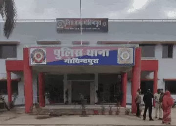 भोपाल में छात्रा को जबरन गाड़ी में बैठाया