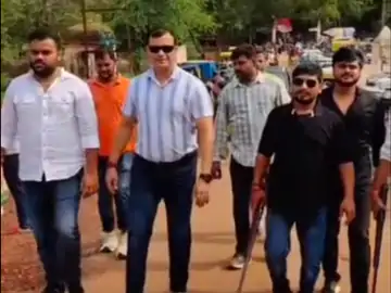 पैरोल पर छूटे आजीवन कारावास के आरोपी का वीडियो वायरल