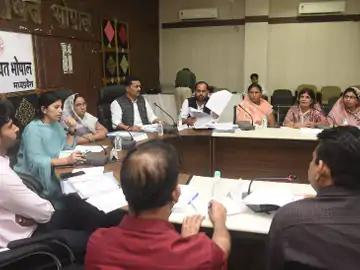 भोपाल जिला पंचायत की मीटिंग में जर्जर स्कूलों का मुद्दा