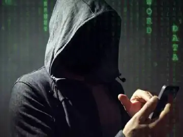 जस्टिस बनकर बुजुर्ग को प्रताड़ित करने वाला गुरुग्राम से गिरफ्तार