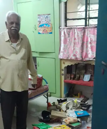 रिटायर्ड कर्मचारी के घर से 50 हजार की चोरी